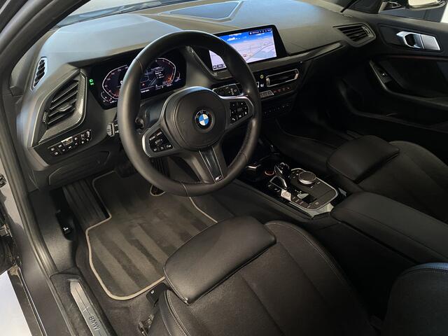 BMW 1-SERIE 118i Executive Edition Led, 141pk, Camera