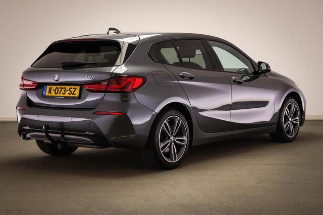 BMW 1-SERIE 118i High Executive Edition | SPORT LINE | DAB | APPLE | 17"