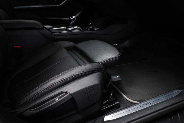 BMW 1-SERIE 118i High Executive Edition | SPORT LINE | DAB | APPLE | 17"