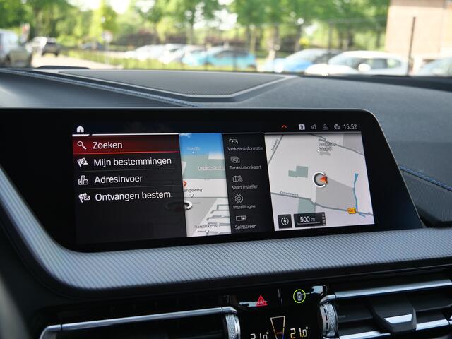 BMW 1-SERIE 118i 136pk Executive Edition M-Sport Automaat 18Inch / Stuurverwarming / Camera / M-Pakket