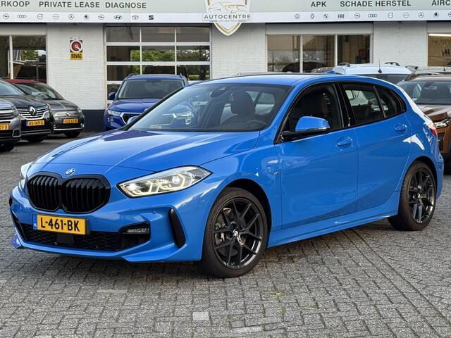 BMW 1-SERIE 120i High Executive NAVI | KLIMA | CAMERA | LEER | BOVAG !!