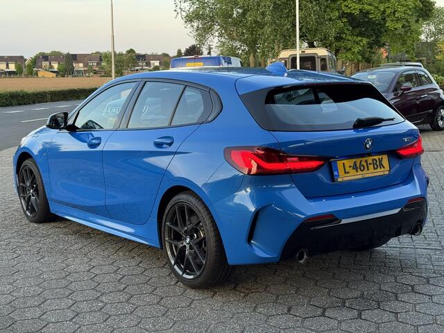 BMW 1-SERIE 120i High Executive NAVI | KLIMA | CAMERA | LEER | BOVAG !!