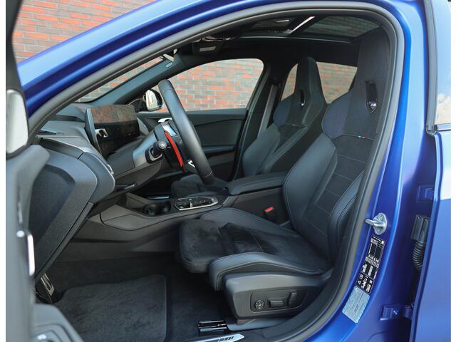 BMW 1-SERIE M135 xDrive *Individual*Pano*H&K*HUD*