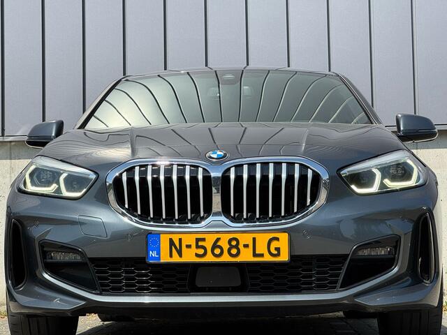 BMW 1-SERIE 118i 140PK Automaat M-Sport Head-UP Harman-Kardon Dode-Hoek