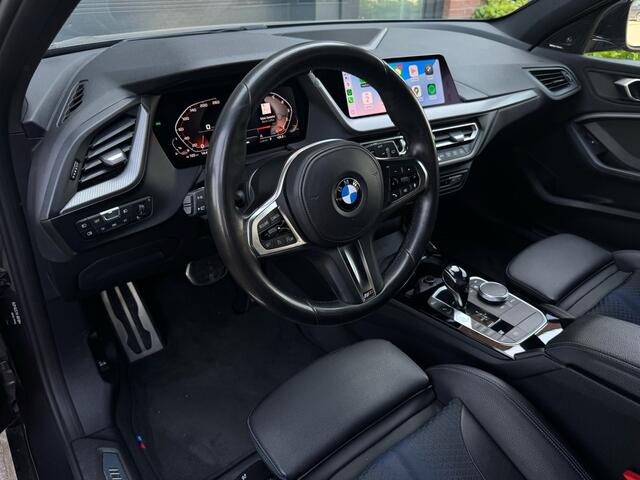 BMW 1-SERIE 118i 140PK Automaat M-Sport Head-UP Harman-Kardon Dode-Hoek