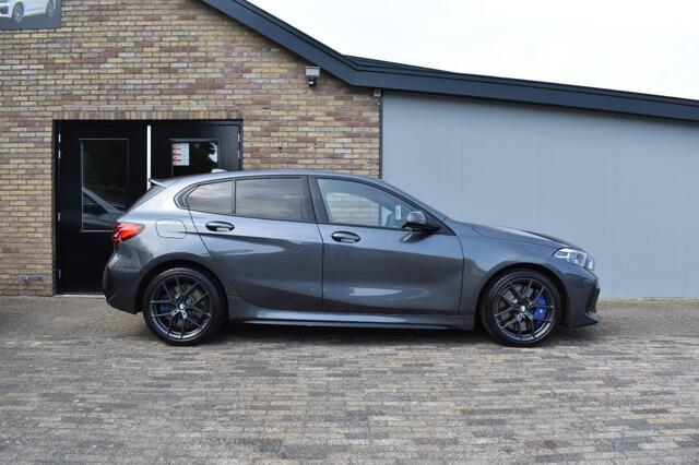 BMW 1-SERIE M135I XD. HIGH EXECUTIVE, Xenon, Leder, ACC