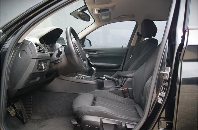 BMW 1-SERIE 116i Sport Digicockpit/Navi/PDC/LED/Allseason