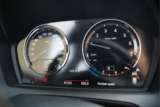 BMW 1-SERIE 116i Sport Digicockpit/Navi/PDC/LED/Allseason