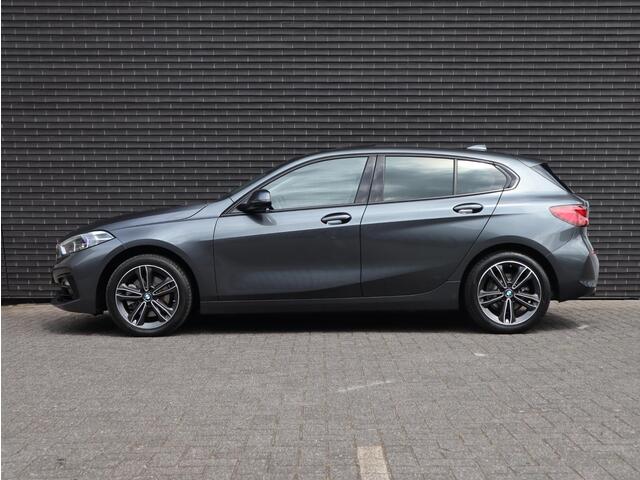 BMW 1-SERIE 118i Executive Edition | Pano | Sport-Line