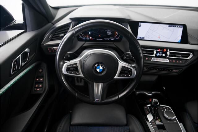 BMW 1-SERIE 118i M-sport Business Edition Sfeerverlichting Automaat Apple/Android