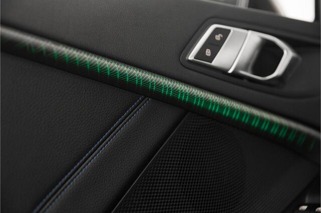 BMW 1-SERIE 118i M-sport Business Edition Sfeerverlichting Automaat Apple/Android