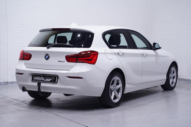 BMW 1-SERIE 116d Corporate Lease High Executive Leder Navi Camera PDC Stoelverwarming Trekhaak NAP
