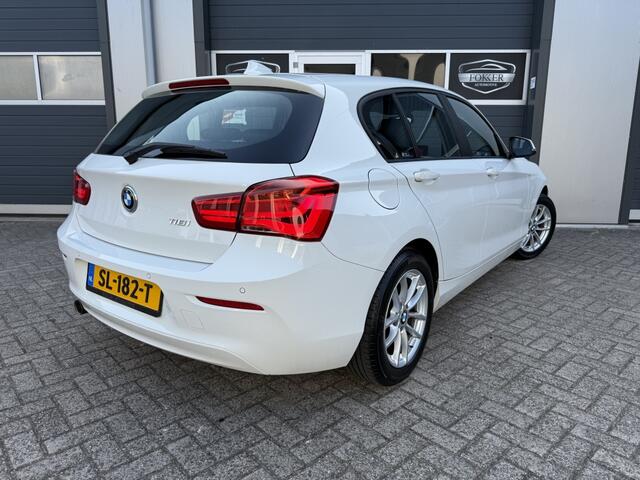 BMW 1-SERIE 118i Corp L. Hi Exec NAP Dealer OH Automaat Leer Clima PDC Led C