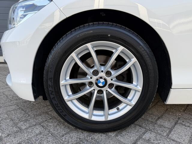 BMW 1-SERIE 118i Corp L. Hi Exec NAP Dealer OH Automaat Leer Clima PDC Led C
