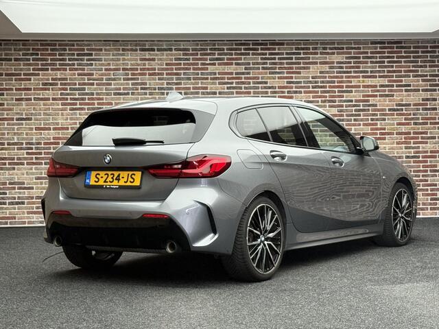 BMW 1-SERIE 120i M-pakket Dodehoekdetectie 19inch Camera Sfeer