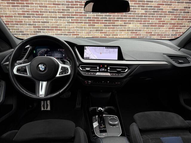 BMW 1-SERIE 120i M-pakket Dodehoekdetectie 19inch Camera Sfeer