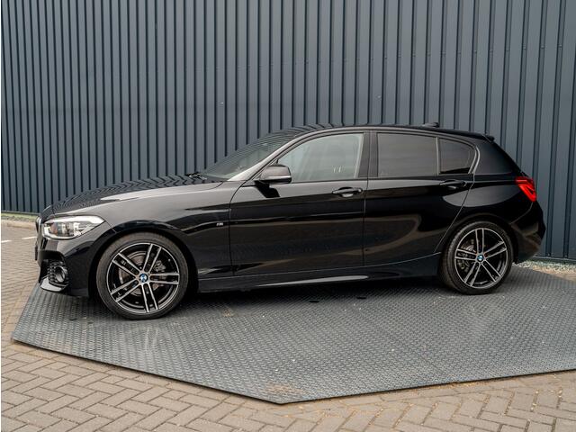 BMW 1-SERIE 118i M Sport Shadow Executive | Trekhaak afnb | Stoelverw. | Prijs Rijklaar!!