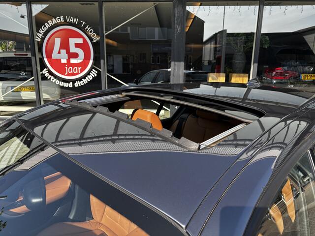 BMW 1-SERIE 120i High Executive M-Sport Schuifkanteldak Leder Automaat Apple carplay LED 18 Inch