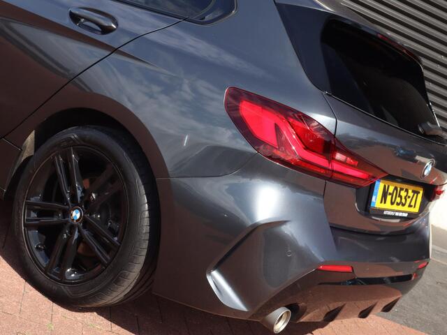BMW 1-SERIE 118i High Executive M Sport | Clima | Cruise | Navi FullMap | Leder | LED | Carplay | PDC V+A | Stoelverw. |