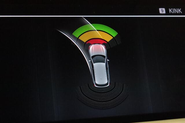 BMW 1-SERIE 118i Business Edition Automaat | NAVI | CLIMA | PDC V+A | CRUISE | VIRTUAL COCKPIT |