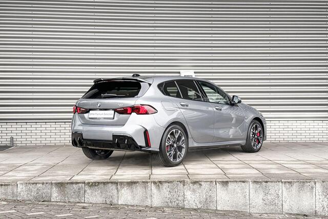 BMW 1-SERIE 120 M Sportpakket Pro / Innovation Pack