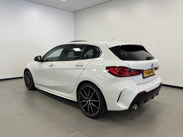 BMW 1-SERIE 116i M-SPORT SHADOW-LINE AUTOMAAT / High Executive / panodak /