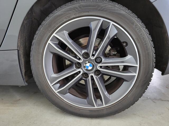 BMW 1-SERIE 118i Business Edition | Verwacht | Trekhaak | Clima | Winter |