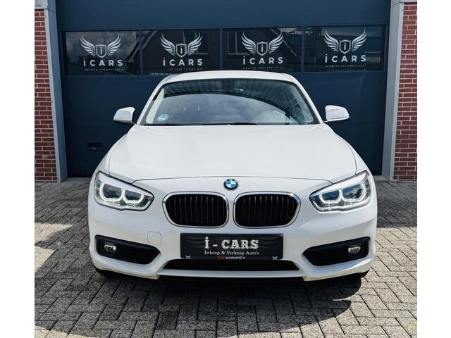 BMW 1-SERIE 118i Advantage Navi Xenon Led 1e eigenaar