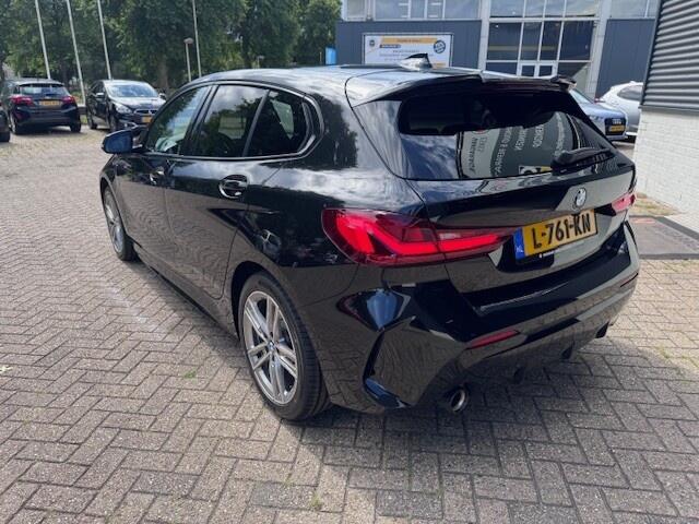 BMW 1-SERIE 118i Business Edition M-sport. NL auto, sportstoelen