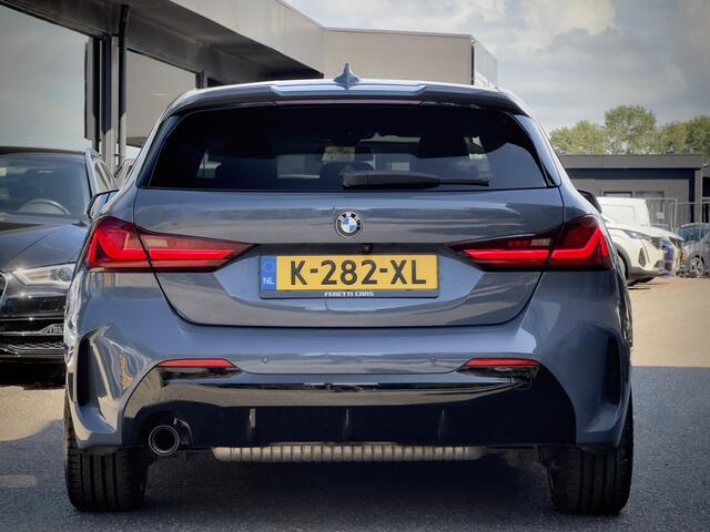 BMW 1-SERIE 118i AUT7 HIGH EXEC M-SPORT LEDER NAVI CAMERA DIGI-DASH APPLE-CARPLAY LED LMV PDC