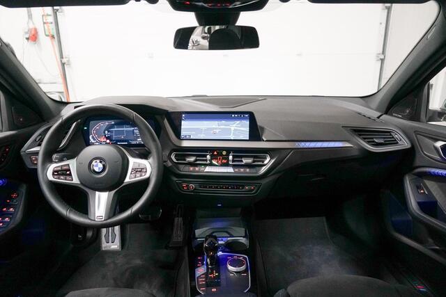 BMW 1-SERIE 118i M-Sport | Panoramadak | Harman Kardon | Head Up