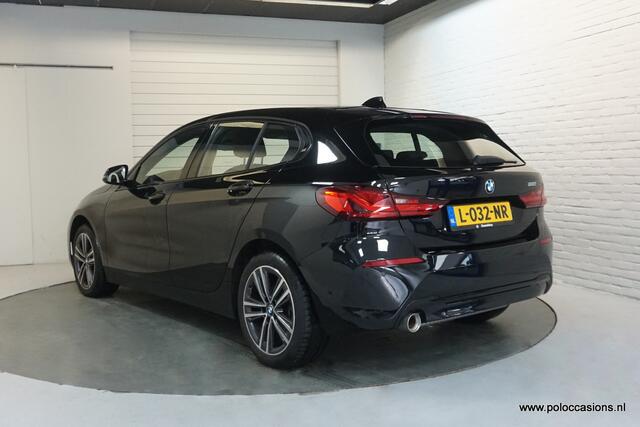 BMW 1-SERIE 118i Carplay | Sportline | Navig | NL AUTO | BTW