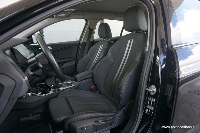 BMW 1-SERIE 118i Carplay | Sportline | Navig | NL AUTO | BTW