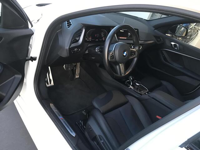 BMW 1-SERIE 118i