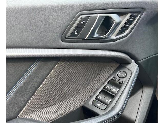 BMW 1-SERIE 118i