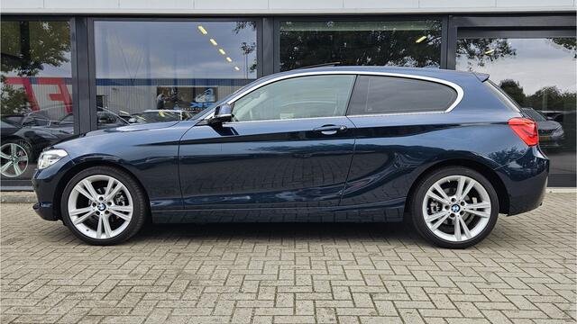 BMW 1-SERIE 118i Centennial High Executive + HARMAN KARDON + SCHUIFDAK + LED + KEYLESS