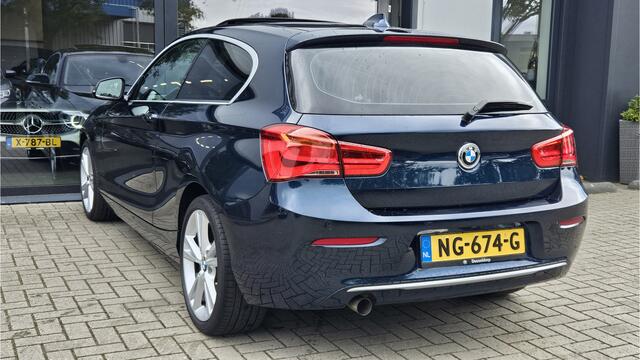 BMW 1-SERIE 118i Centennial High Executive + HARMAN KARDON + SCHUIFDAK + LED + KEYLESS