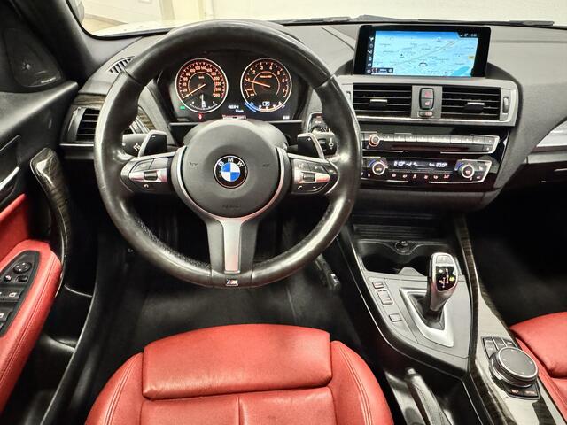 BMW 1-SERIE 125i High Executive | SPORTPAKKET | PANO | LEER | NAVI