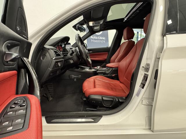 BMW 1-SERIE 125i High Executive | SPORTPAKKET | PANO | LEER | NAVI