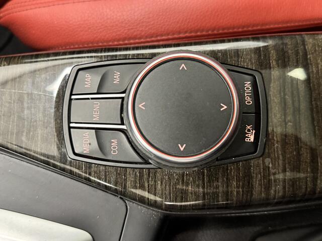BMW 1-SERIE 125i High Executive | SPORTPAKKET | PANO | LEER | NAVI