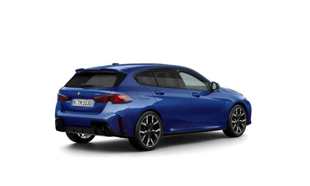 BMW 1-SERIE 120 M-Sport Pro | Panoramadak | Harman Kardon | Adaptive Cruise | Comfort Access |