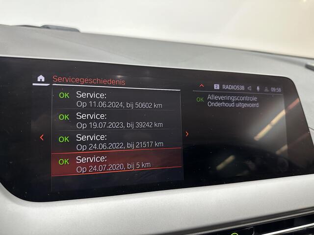 BMW 1-SERIE 118i Executive Edition Automaat | Cam Achter | Verw voorstoelen | Safety Pack | Dealer onderhouden | NL Auto
