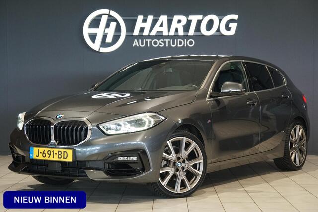 BMW 1-SERIE 118i Executive Edition + HARMAN KARDON / CAMERA / STOELVERWARMING