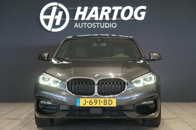 BMW 1-SERIE 118i Executive Edition + HARMAN KARDON / CAMERA / STOELVERWARMING