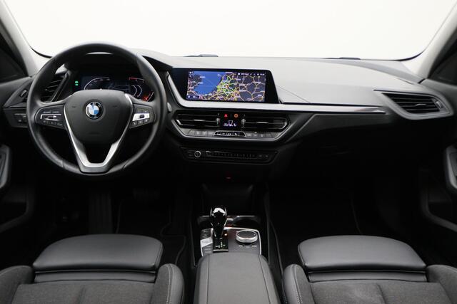 BMW 1-SERIE 118i Introduction Edition