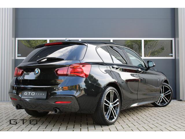 BMW 1-SERIE 118i High Executive M Sport/Panoramadak/LED/Leder/ Vol opties!