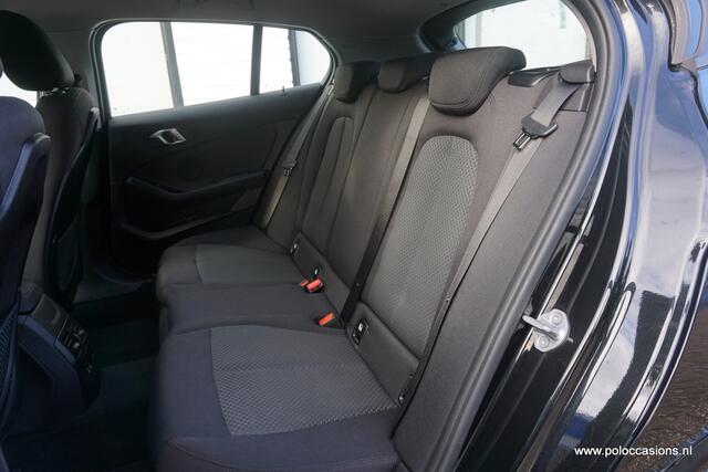 BMW 1-SERIE 118i Automaat | Navigatie | Carplay | Dealeronderhouden |