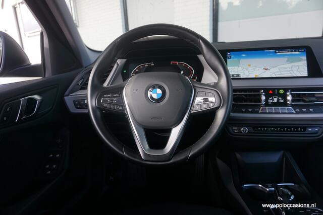 BMW 1-SERIE 118i Automaat | Navigatie | Carplay | Dealeronderhouden |