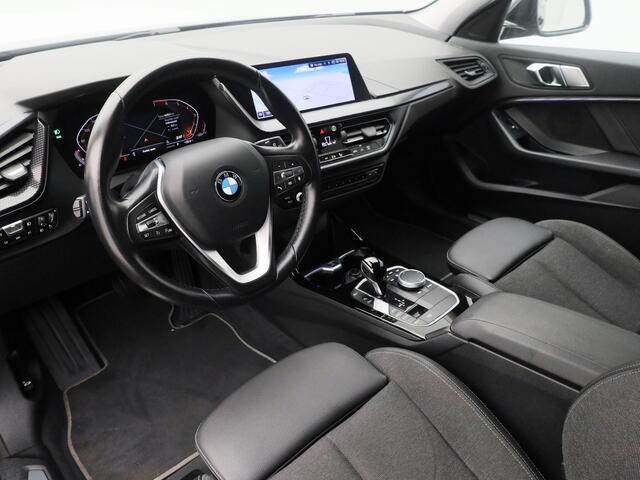 BMW 1-SERIE 118i 136 PK Automaat Sport Edition | CAMERA | KEYLESS