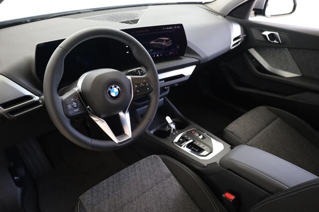 BMW 1-SERIE 120 M Sport Design Edition | Premium Pack | Stoelverwarming
